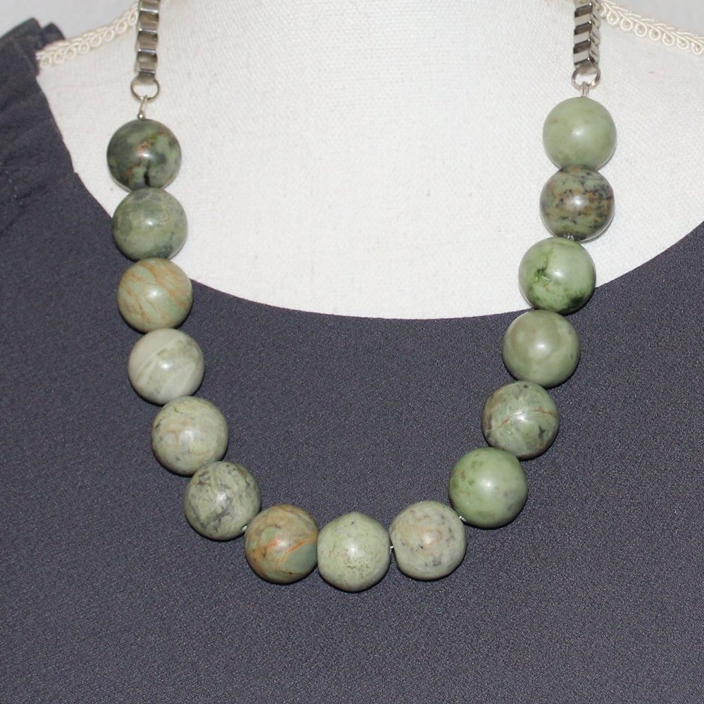 Gemstone Handmade Necklace with Lobster Closer